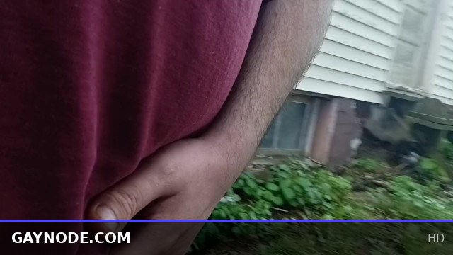 Sean Walks Around the Yard and Pisses in This Raw Twink Scene
