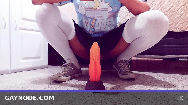Locktober Cock Toy: Femboy Rides the Bad Dragon Orochi