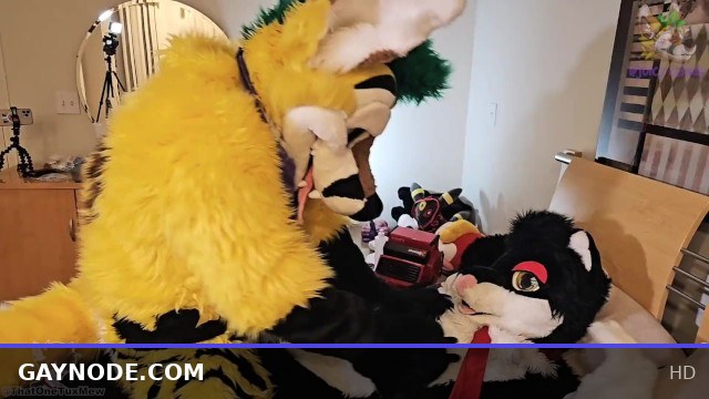 Pineapple and Jamie Get Fruity and Frisky in Wild Twink Action