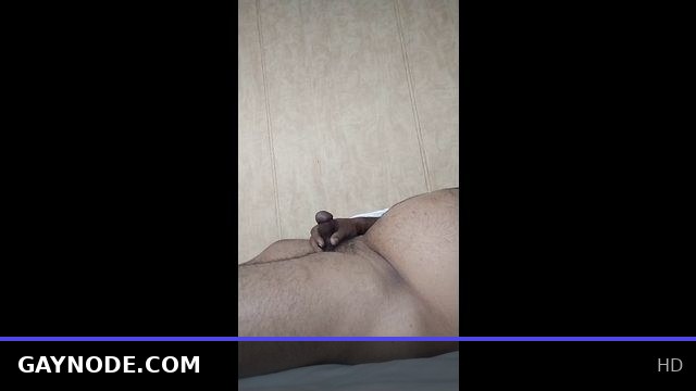 Sri Lankan Twink Solo Handjob (තනියෙන් අතේ ගහනවා)