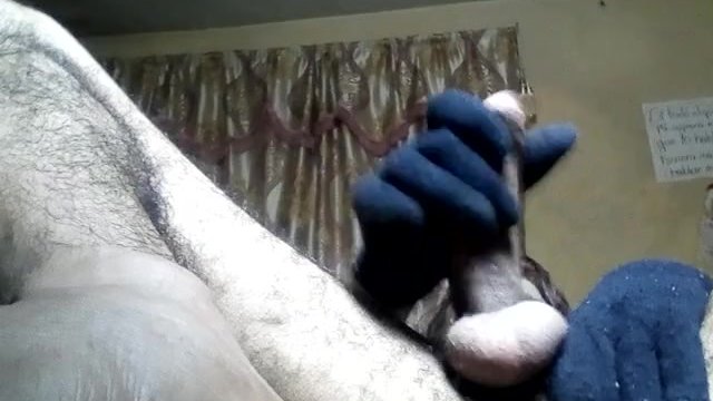 Latino Twinks Hook Up in Steamy Homemade Gay Action with Hot Cum Play