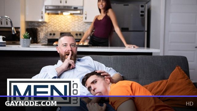 MEN - Maverick Sun Gets Horny While His Girlfriend Cooks And Sneaks A Quickie With Daddy Cakes