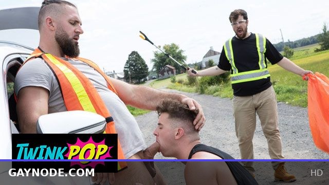 TWINKPOP - Trevor Brooks Takes Chuck Conrad’s Huge Cock In The Car And Waits For A Hot Facial Finish